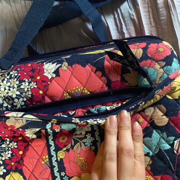 Vera Bradley IPad/tablet/small computer case - Picture 5 of 11